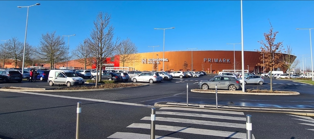 Auchan ferme 10 hypers en France