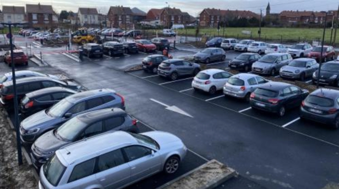 Inauguration d’un parking à l’hôpital