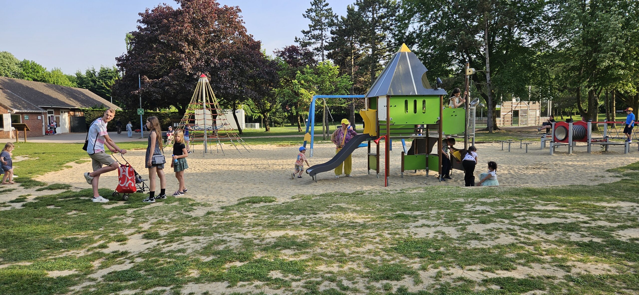 Se relaxer au parc des Cytises