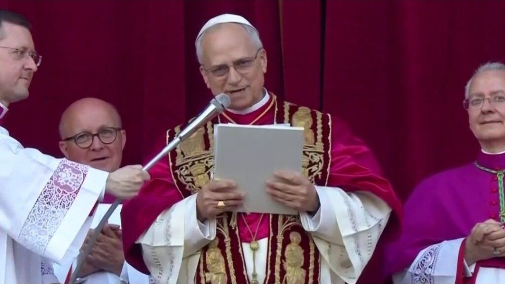 CATHOLICISME.- Un nouveau pape pour l’histoire : l’Américain Robert Francis Prevost devient Léon XIV.