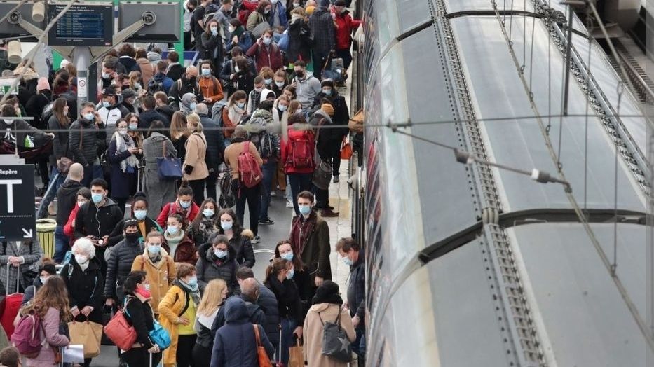 Trafic SNCF fortement perturbé à Arras ce mercredi soir : la défaillance d’un passage à niveau en cause à Vitry-en-Artois.