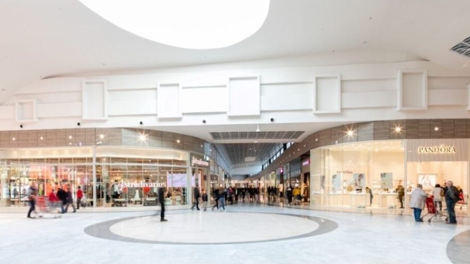 Le plan social pour l'emploi (PSE) conclu entre Auchan et plusieurs syndicats a été invalidé ce mardi 23 septembre 2025 par le tribunal administratif de Lille. Réactions.