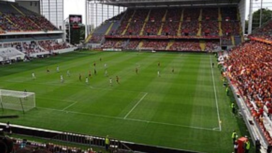 LENS.- Vente du stade Bollaert : réalité financière ou ballon d’essai politique ?